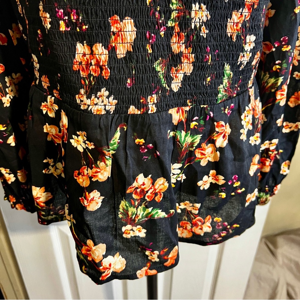New Old Navy Floral Cotton Knit Puff Sleeve Smocked‎ Peplum Ruffle Boho Top XL - Picture 4 of 13